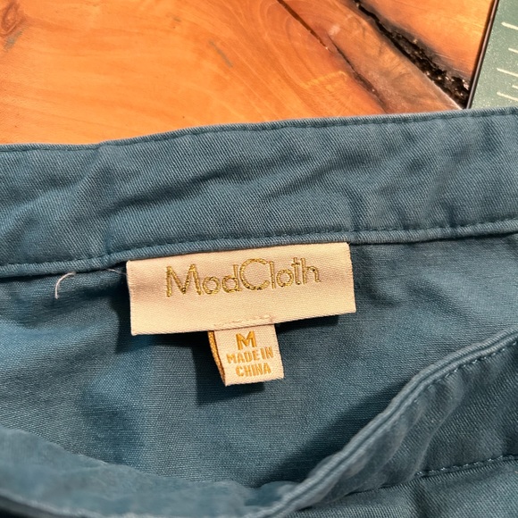 ModCloth Pleated Teal Skirt Size Medium - Picture 5 of 6